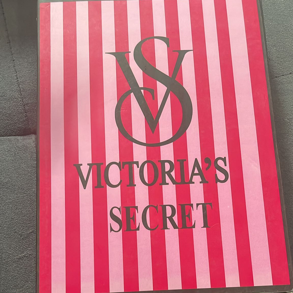 VICTORIA'S SECRET